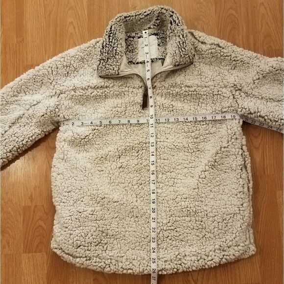 Thread & Supply Wubby Fleece Pullover sz Small - Picture 6 of 8